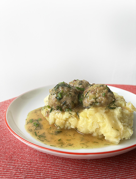 Klopsiki z indyka i cukinii w sosie koperkowym - słoik (2 porcje)